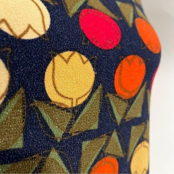 LuLaRoe tulip print short sleeve dress - Picture 3 of 12